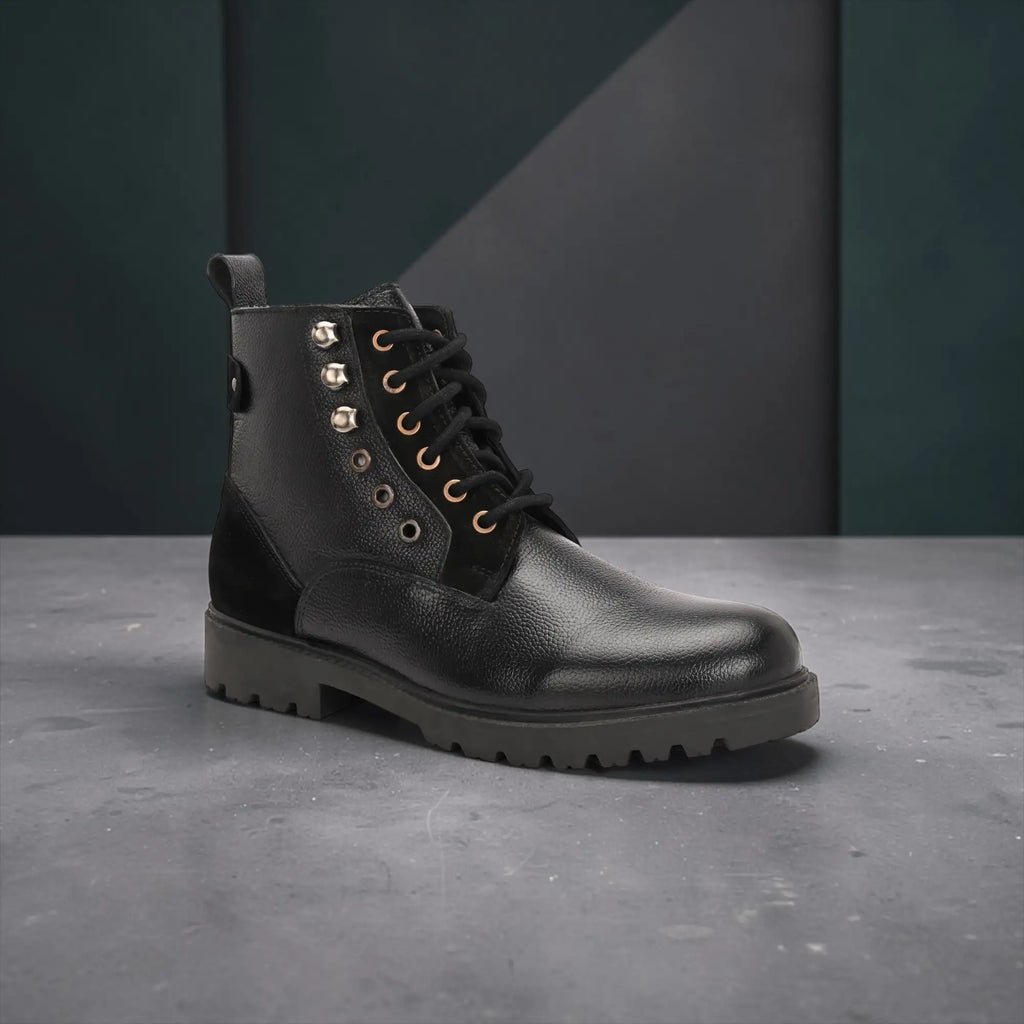 Vanguard black